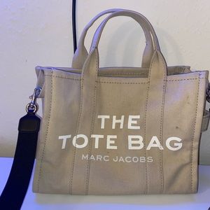 Marc Jacobs Small Traveler Tote